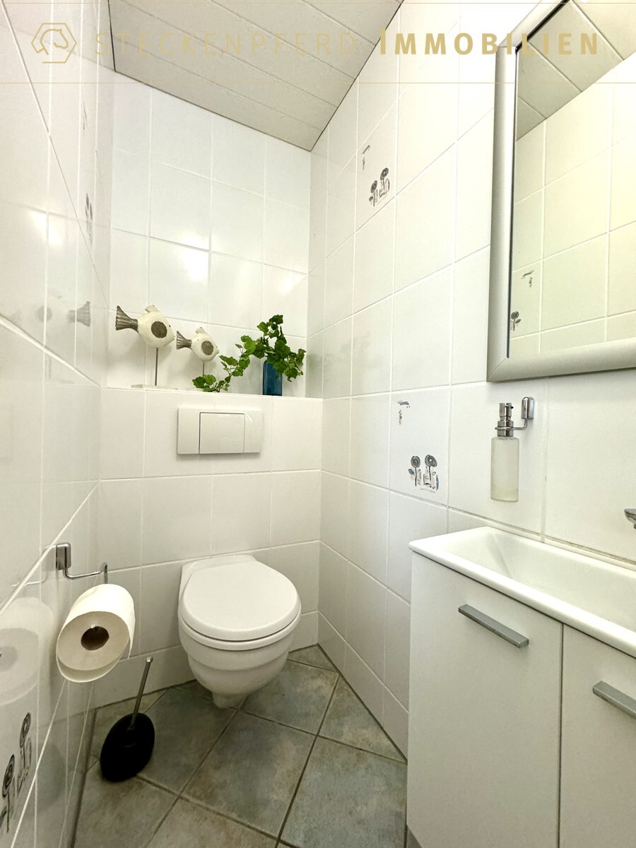 Mit Gäste WC im EG