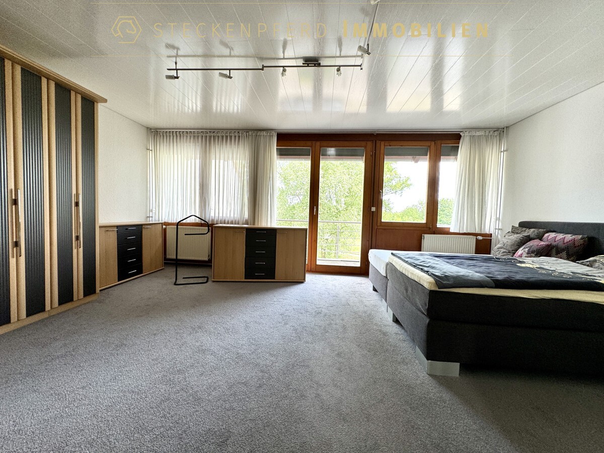 Schlafzimmer 2
