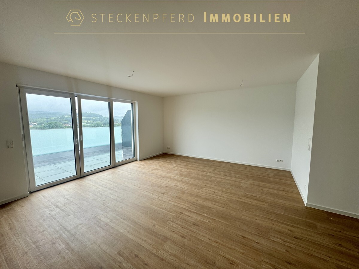 Wohnglück am Weinberg: mit XXL Dachterrasse und Weitblick!