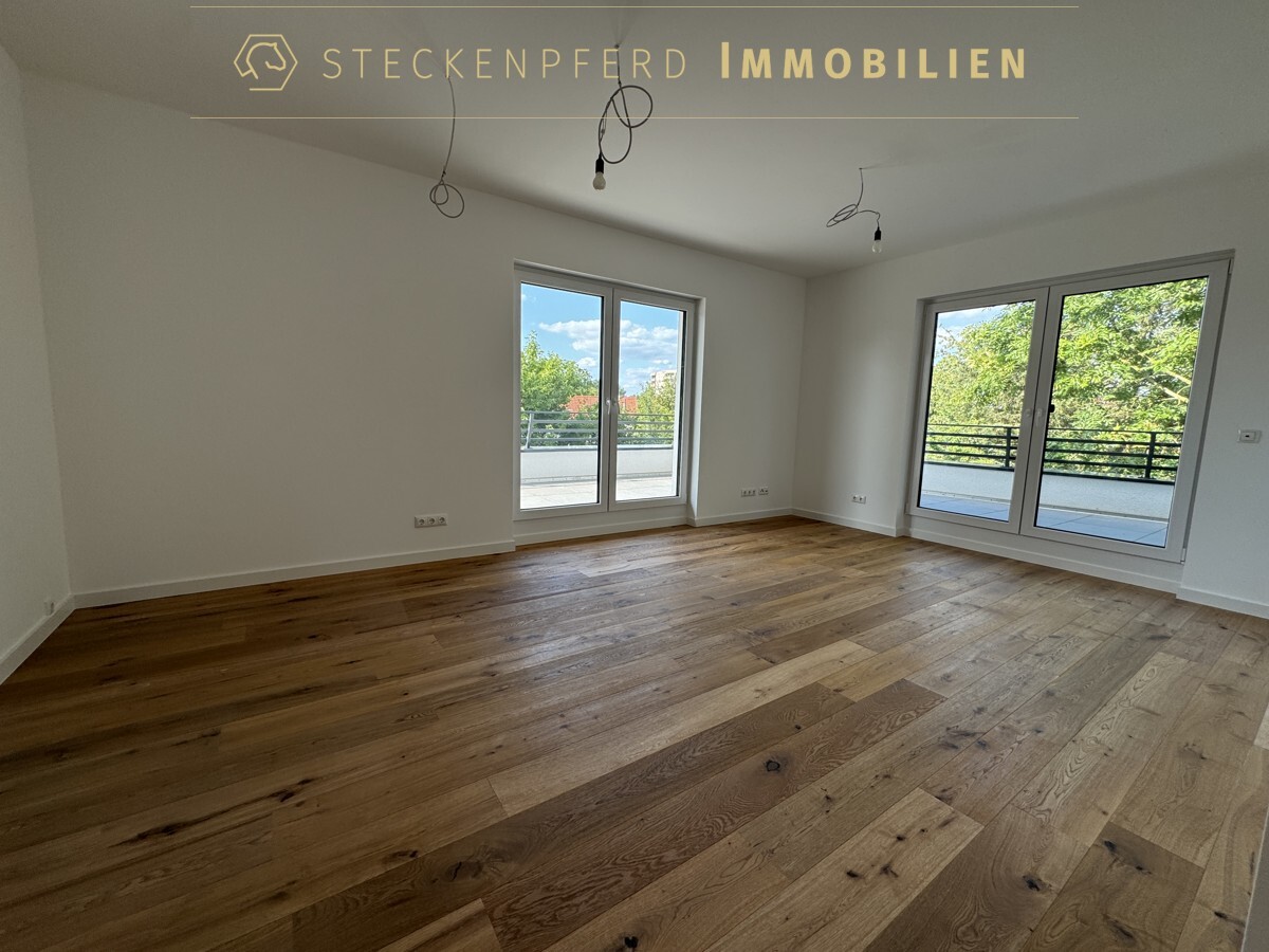 Wohnzimmer mit Küche