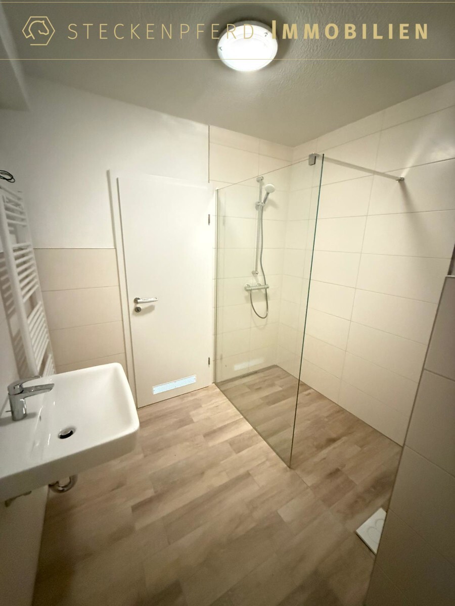 Badezimmer Ansicht 2 