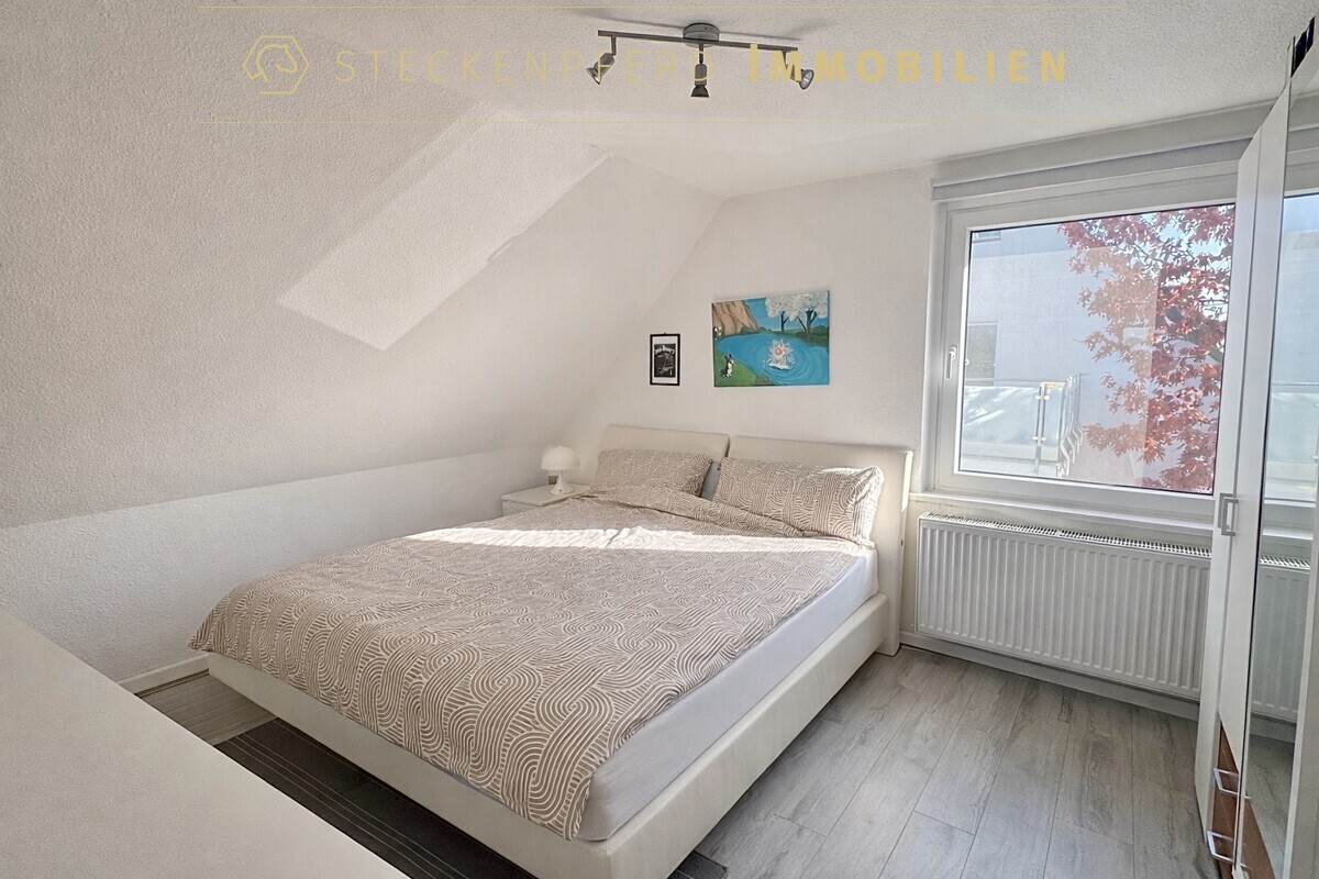 Schlafzimmer DG