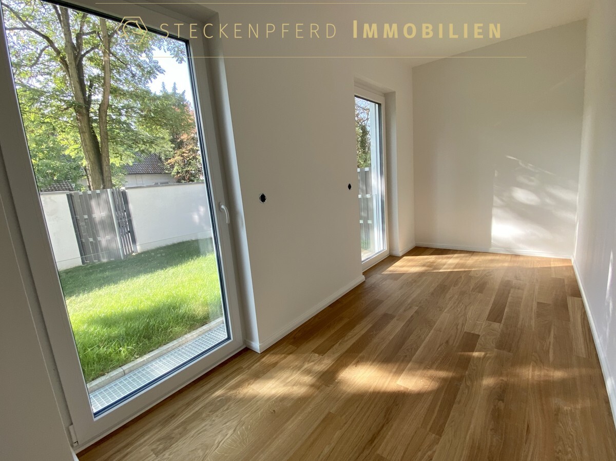 ANKLEIDE IM MASTERBEDROOM